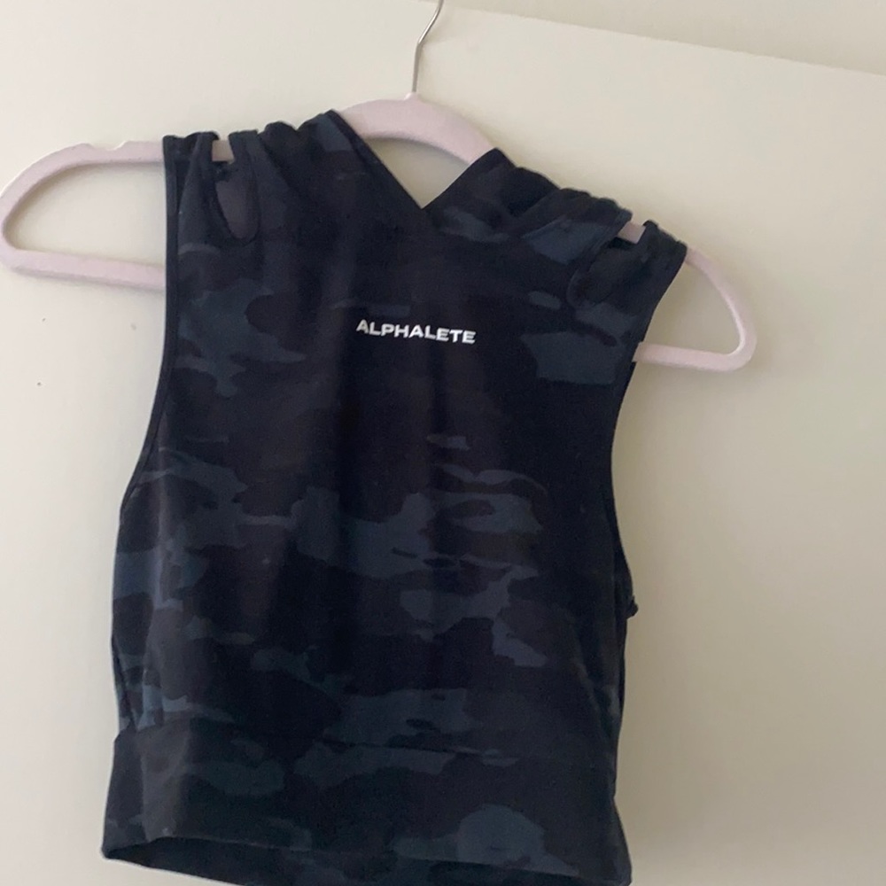 Alphalete Camo Hoodie Tank